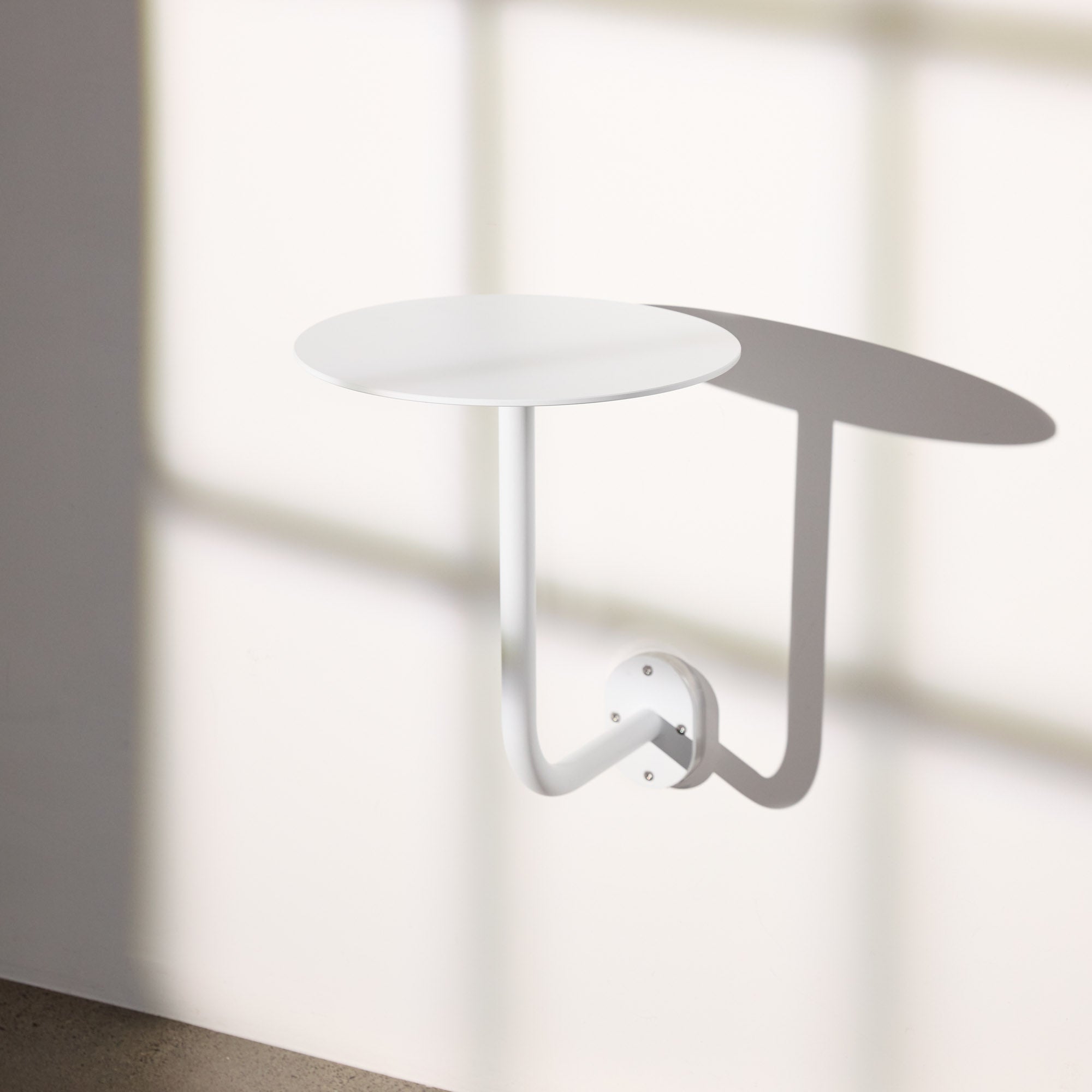 image of wall mounted cafe sitting on table bracket