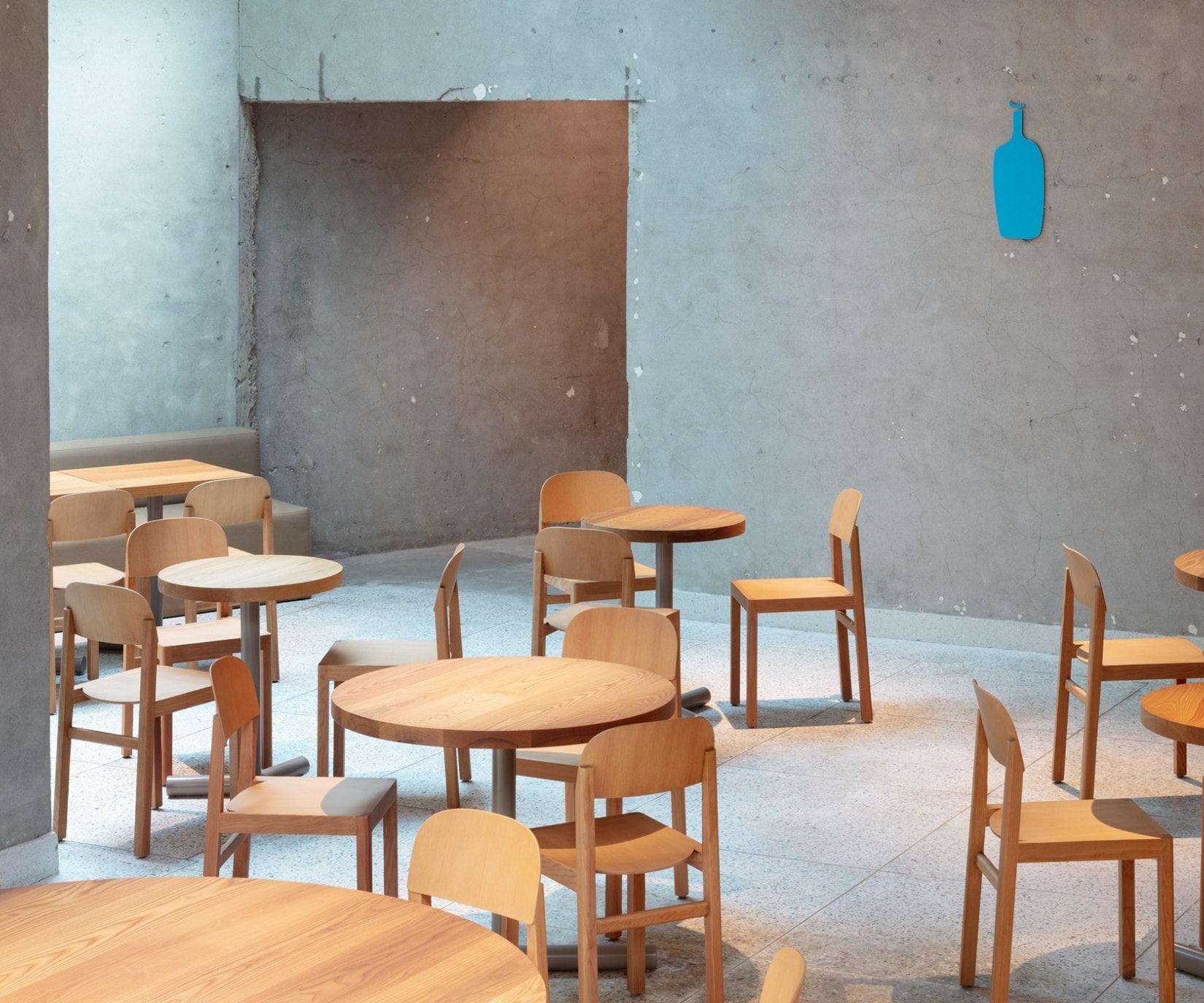 Cool Spaces, Blue Bottle Coffee Seongsu Cafe - George and Willy