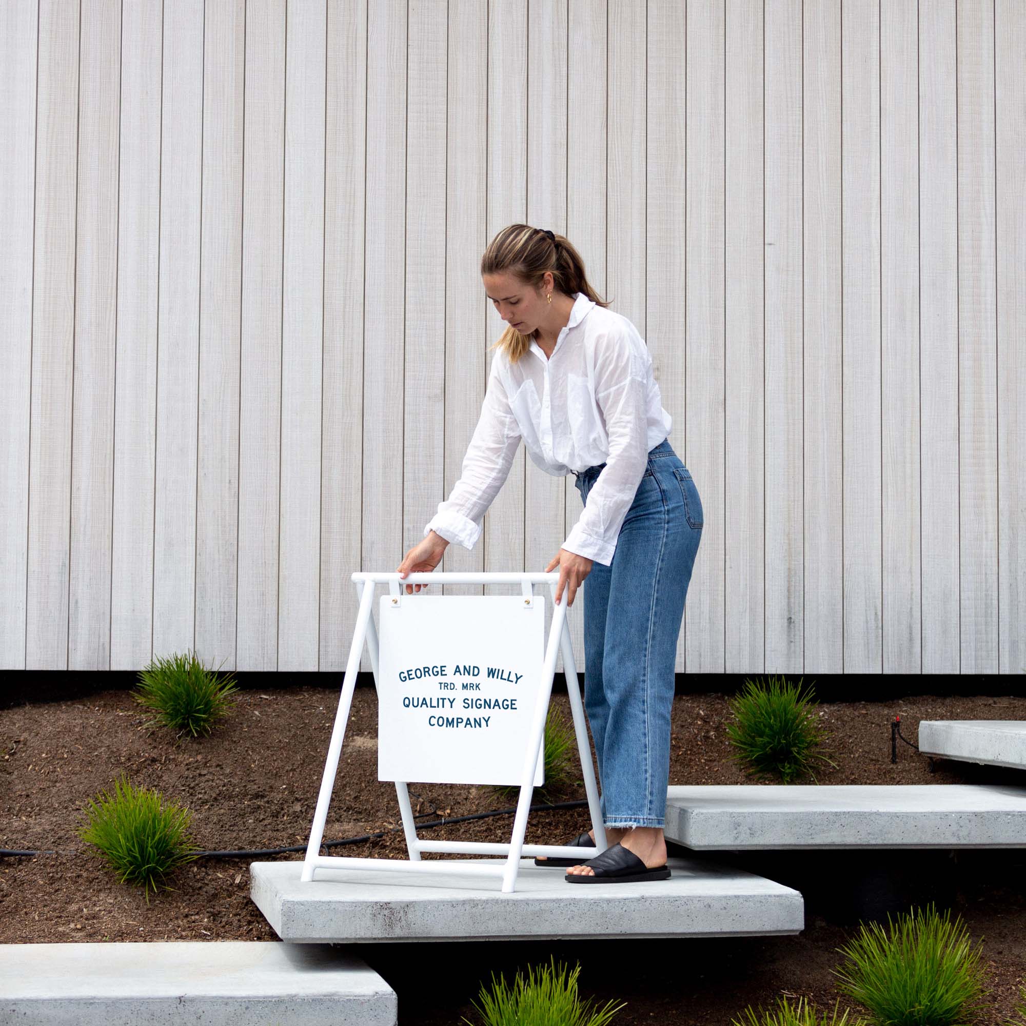 Five Ways to Use a Sandwich Board - George and Willy