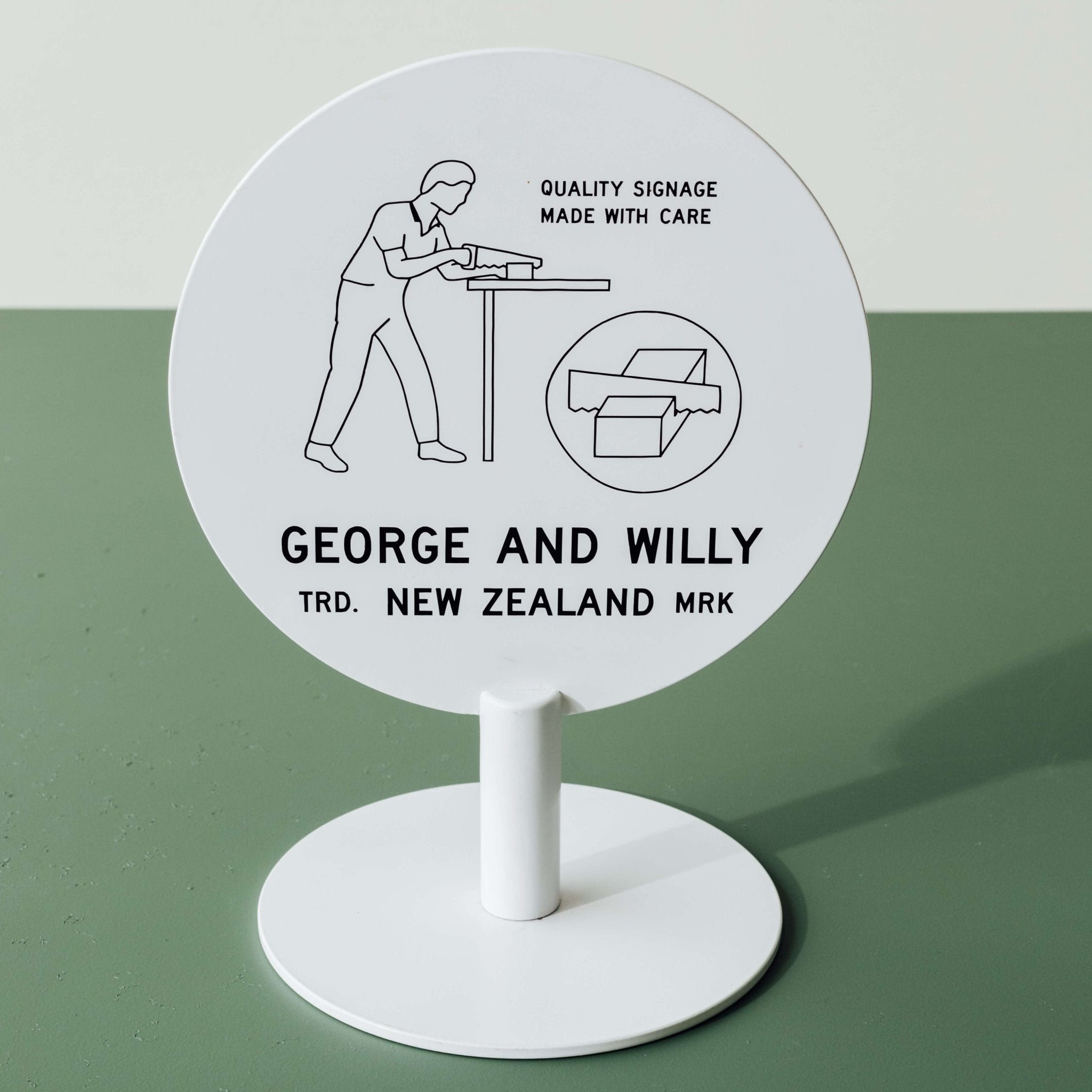 Circle Sign - George and Willy