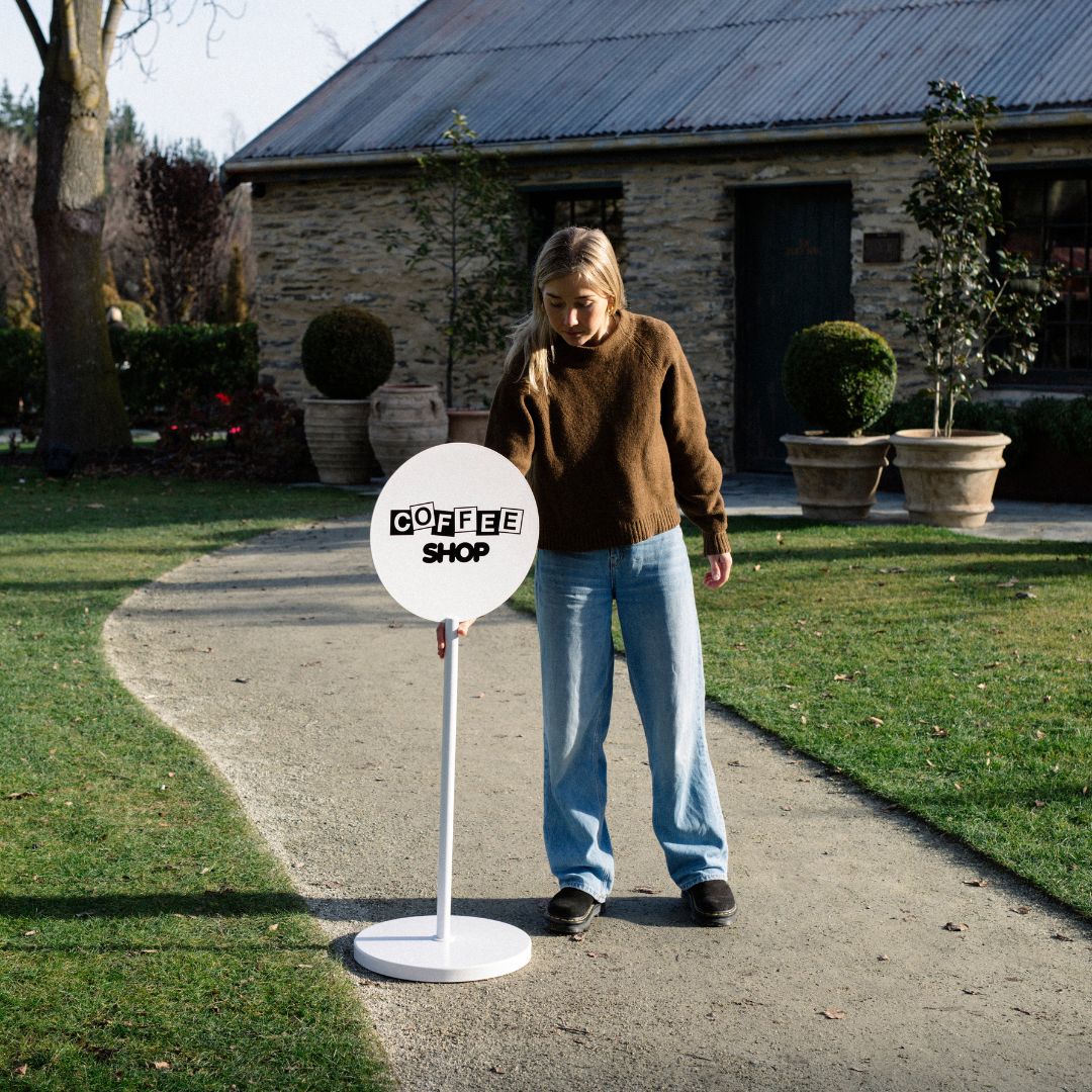 Standing Round Sign - George and Willy